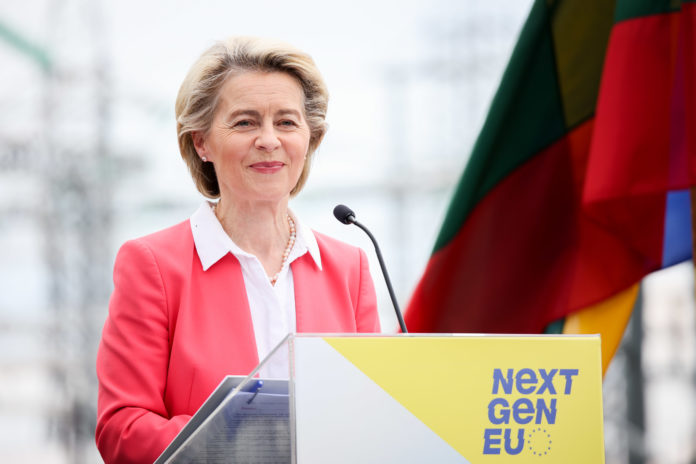 Il 2 luglio 2021, Ursula von der Leyen, presidente della Commissione europea, era a Vilnius per presentare la valutazione della Commissione europea del piano nazionale di ripresa e resilienza nell'ambito di NextGenerationEU. Photographer: Claudio Centonze, copyright: European Union, 2021, Source: EC - Audiovisual Service